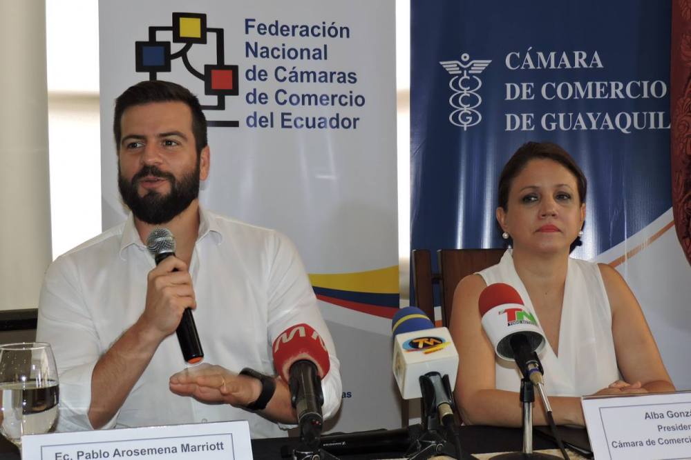 arosemena-portoviejo-el universo-camara de comercio y negocio lgbt ecuador