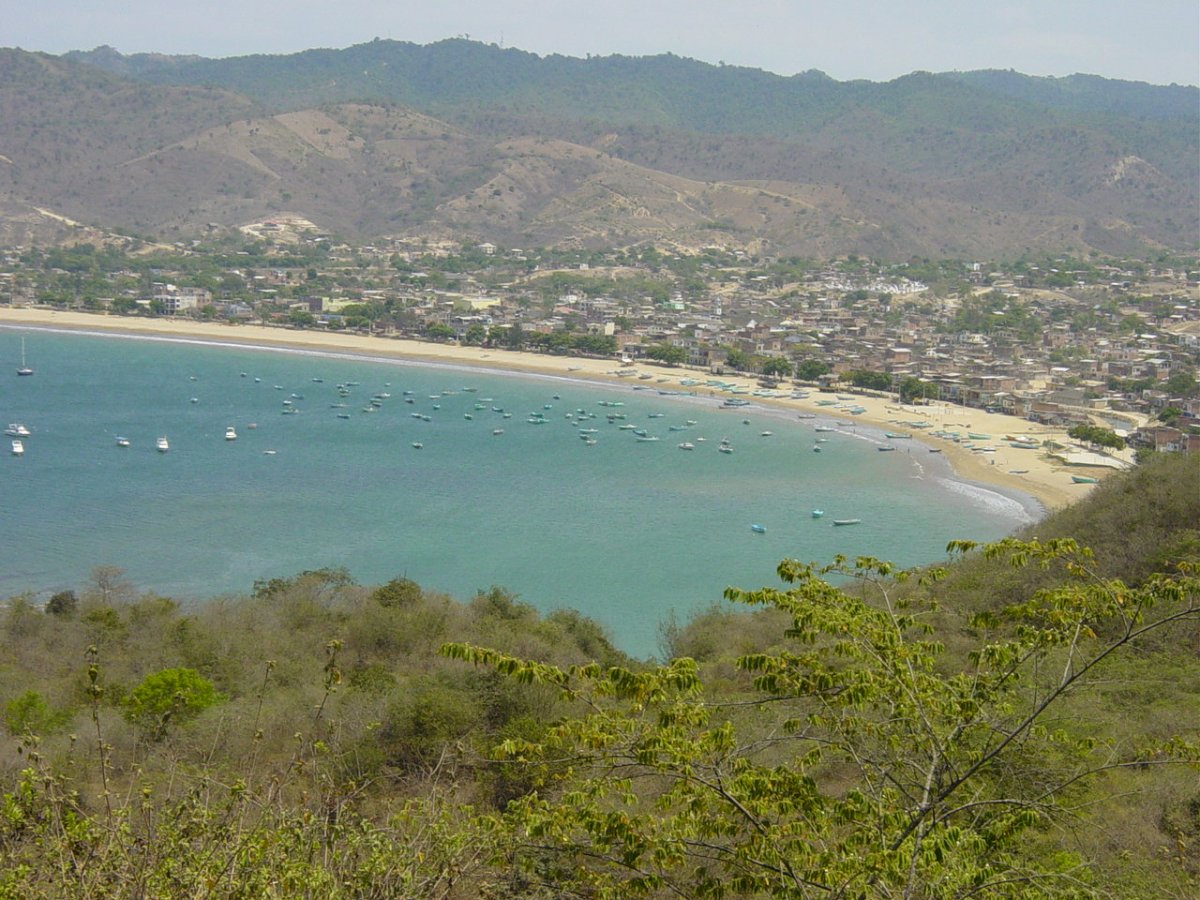 AI Is Rewriting Tourism Competition: What Ecuadorian SMEs Need to Change Before They Become Invisible